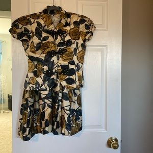 Milly of New York Asian inspired silk jacket and matching skirt size 6